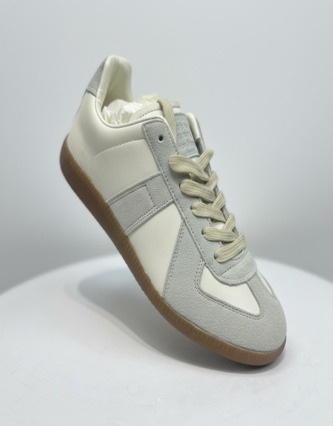 Maison Margiela Replica Low-Top Sneakers – White/Grey